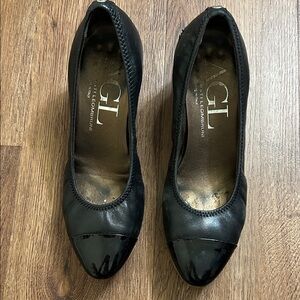 AGL Black Leather Flats with Patent Toe Brown Heel 37 1/2 or 7 1/2 Made in Italy